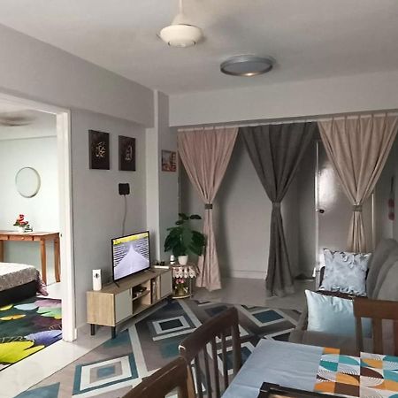 M.Fr Homestay Pangsapuri Putra Damai Putrajaya Exterior foto
