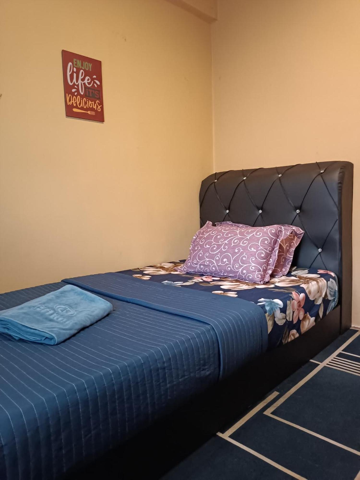 M.Fr Homestay Pangsapuri Putra Damai Putrajaya Exterior foto
