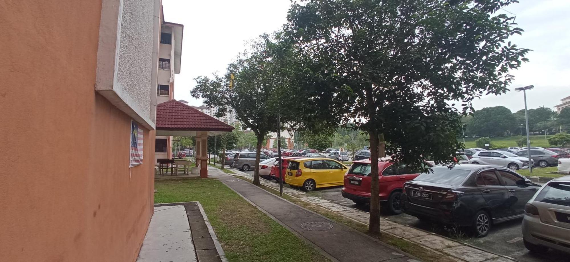 M.Fr Homestay Pangsapuri Putra Damai Putrajaya Exterior foto